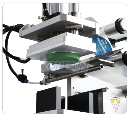 Cosmetic Flat Labeling Machine-ZONESUN TECHNOLOGY LIMITED