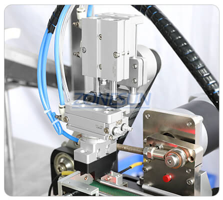 Cosmetics Liquid Filling Capping Machine With Bottle Unscrambler-ZONESUN TECHNOLOGY LIMITED