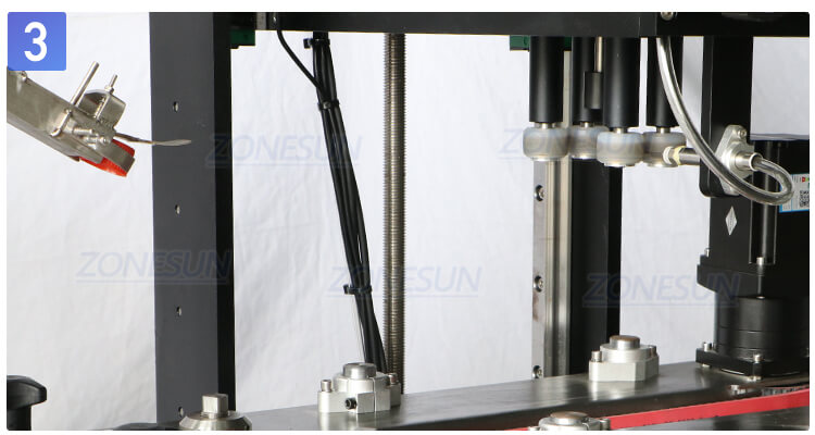4 Heads Corrosive Liquid Filling Line-ZONESUN TECHNOLOGY LIMITED