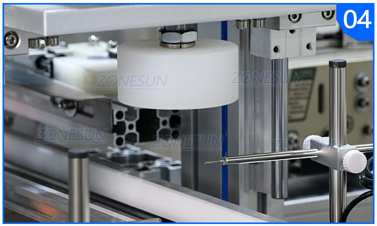 Machine de capsulage de pressage de bouteilles X8 Bottle Pressing Capping Machine X8