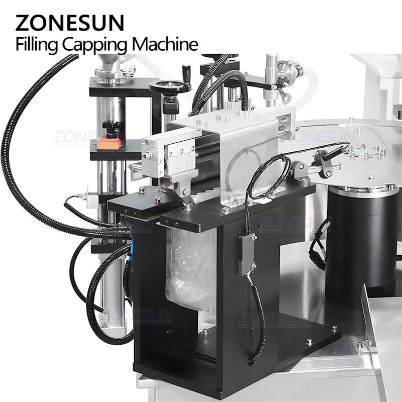 Rotary Spout Pouch Filling Capping Machine Z6