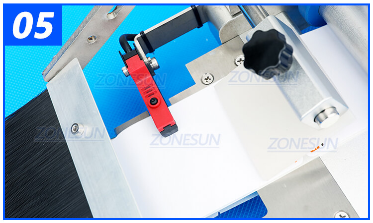 Cardboard Flat Surface Labeling Machine X9