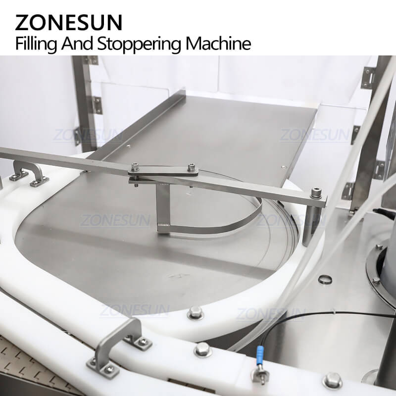 Vial Filling And Stoppering Machine Z5