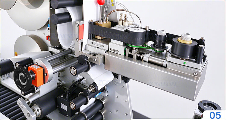 Etichettatrice orizzontale X9 Horizontal Labeling Machine X9