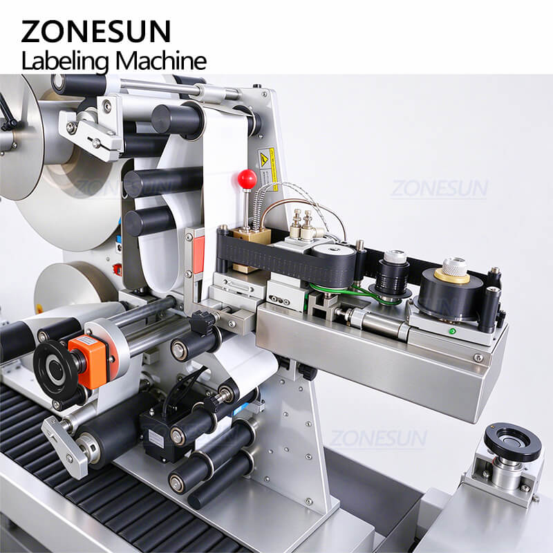 Etichettatrice Orizzontale Z8 Horizontal Labeling Machine Z8